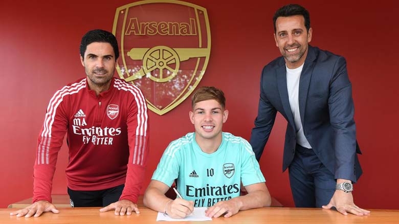 Arsenal Berhasil Perpanjang Kontrak Emile