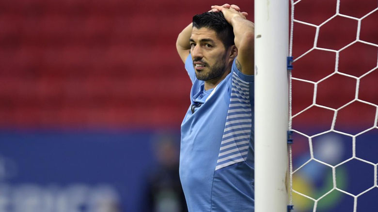 Luis Suarez Tak Akan Tampil Untuk Uruguay