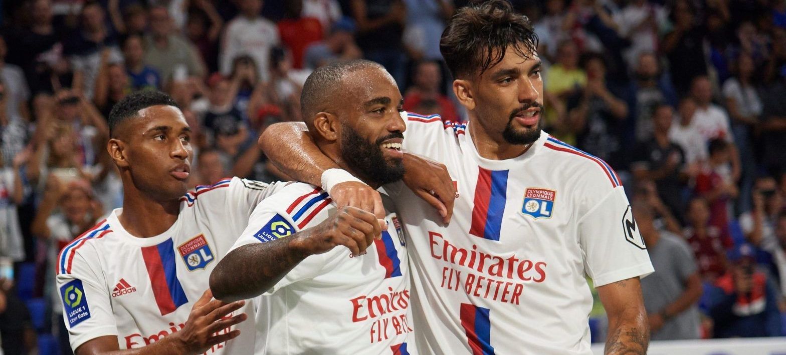 Diwarnai Dua Kartu Merah, Lyon Taklukkan Ajaccio di Laga Perdana Ligue 1