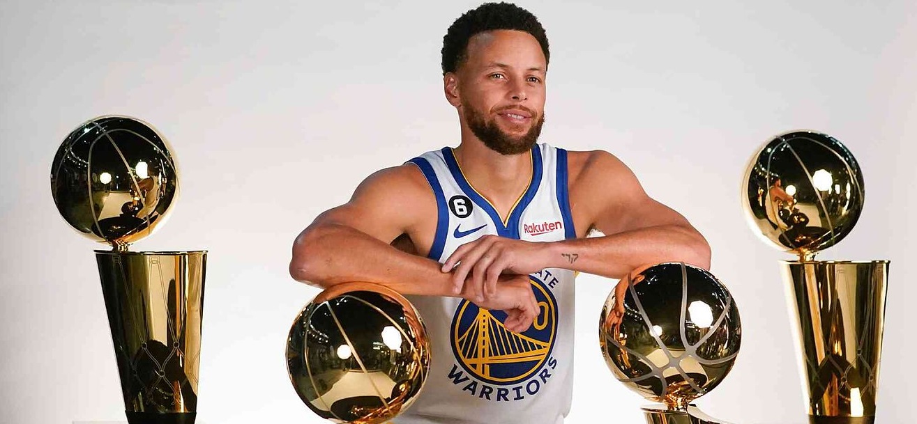 Stephen Curry Siap Pertahankan Gelar NBA Bersama Golden State Warriors