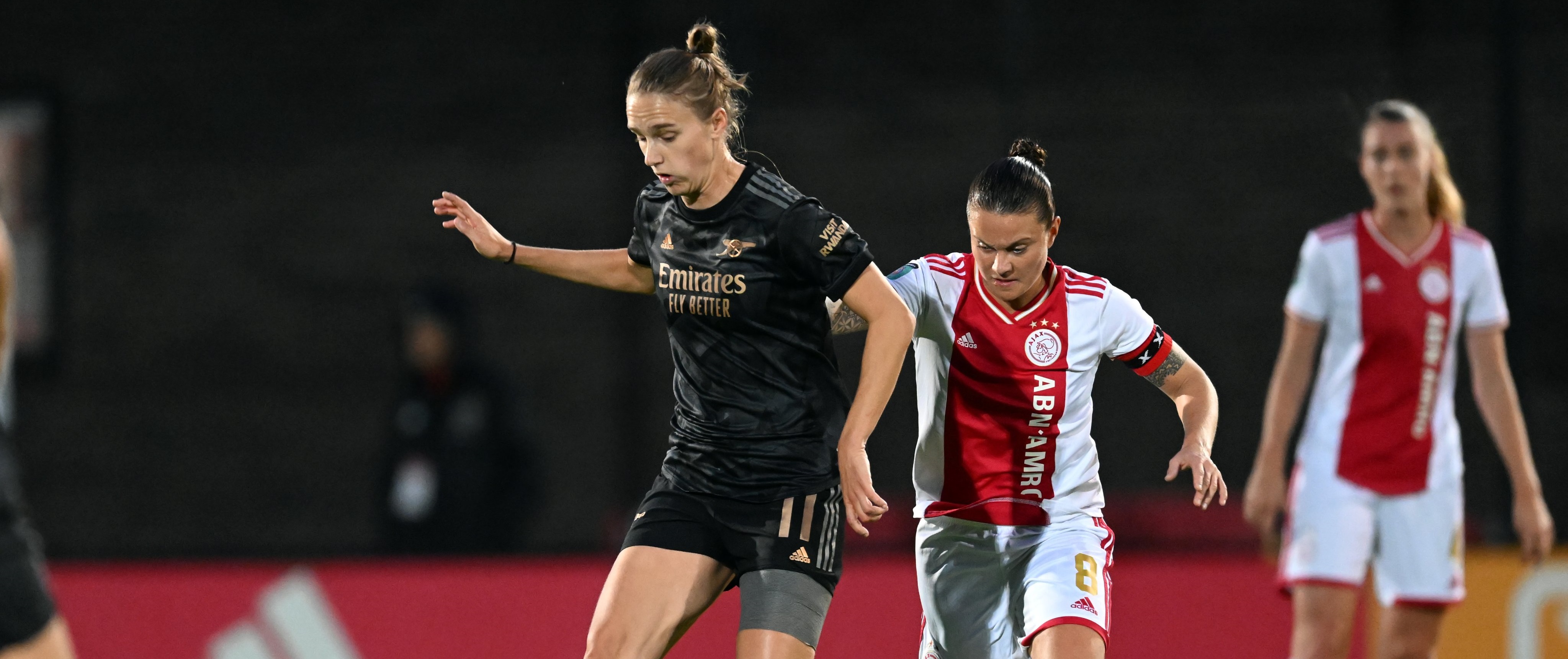 Kejadian Menarik Dalam Pertandingan Arsenal Versus Ajax Amsterdam di Liga Champions Wanita