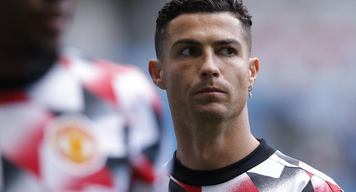 Erik Ten Hag Sebut Alasannya Ogah Masukkan Cristiano Ronaldo di Derby Manchester
