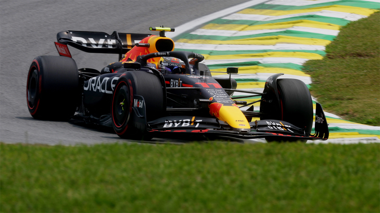GP São Paulo: Sergio Perez Unggul Tipis atas Charles Leclerc dan Max Verstappen di FP1