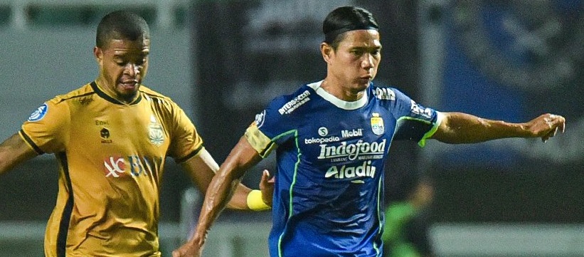 Liga 1: Persib dan Persik Menang, Arema-Borneo Imbang