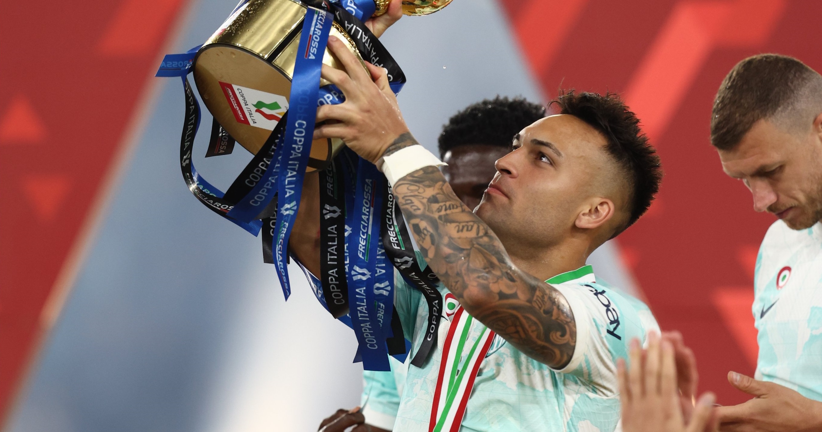 Malam Sempurna Lautaro Martinez