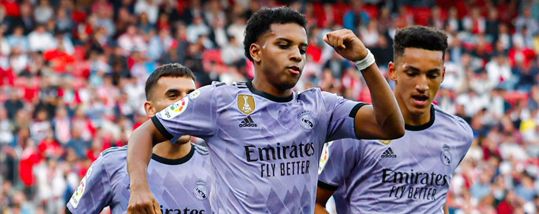Dua Gol Cantik Rodrygo Bawa Real Madrid Menang 2-1 atas Sevilla