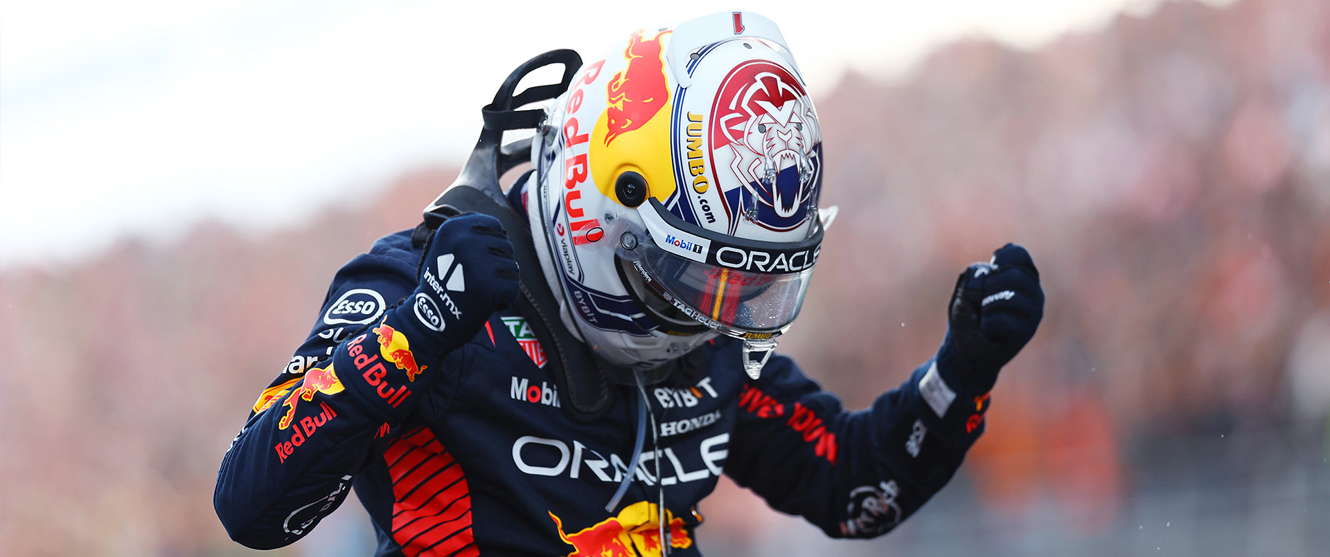 Max Verstappen Tegaskan Red Bull Tak Pilih Kasih