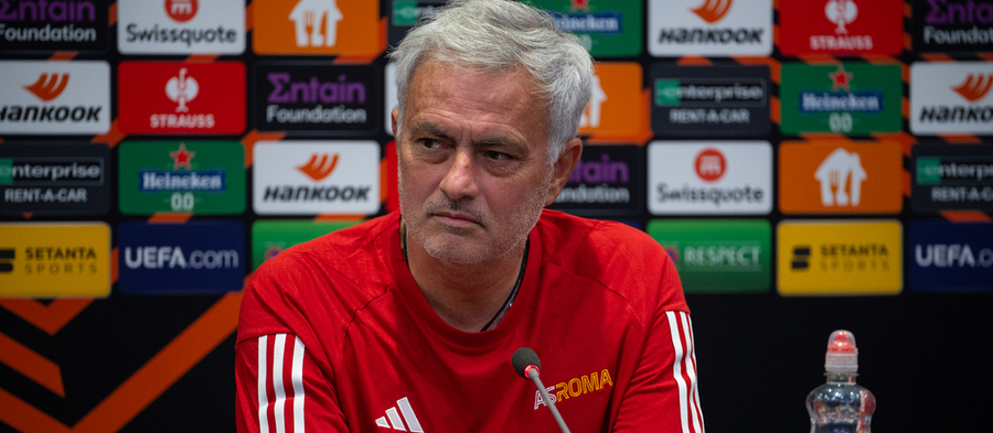 Jose Mourinho Dibuat Pusing Soal Cedera Renato Sanches