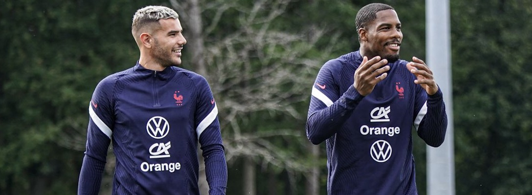 Theo Hernandez dan Mike Maignan Absen Saat AC Milan Lawan Juventus